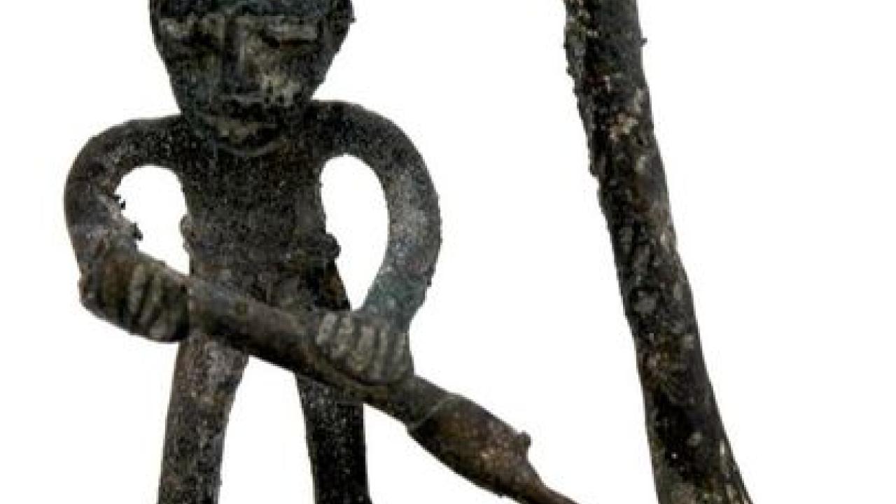 abrammou figure depicts a farmer digging out a palm tree