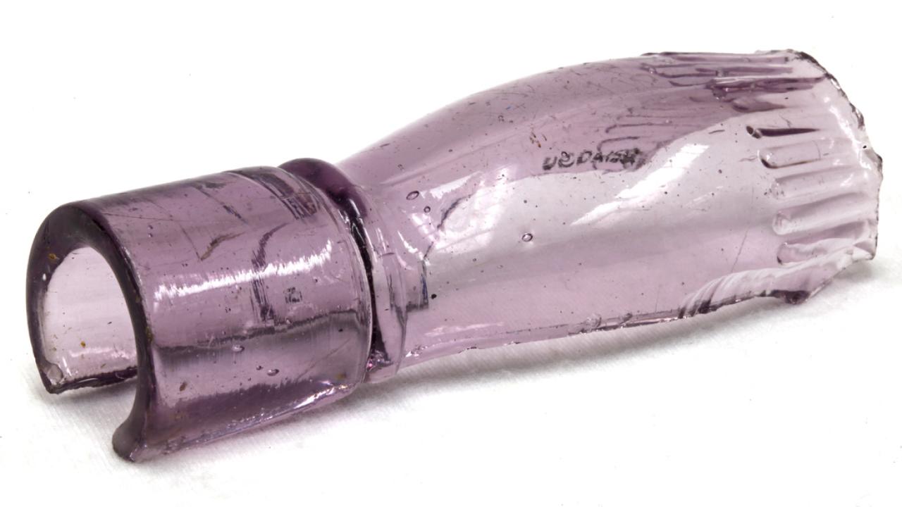Solarized Amethyst Glass